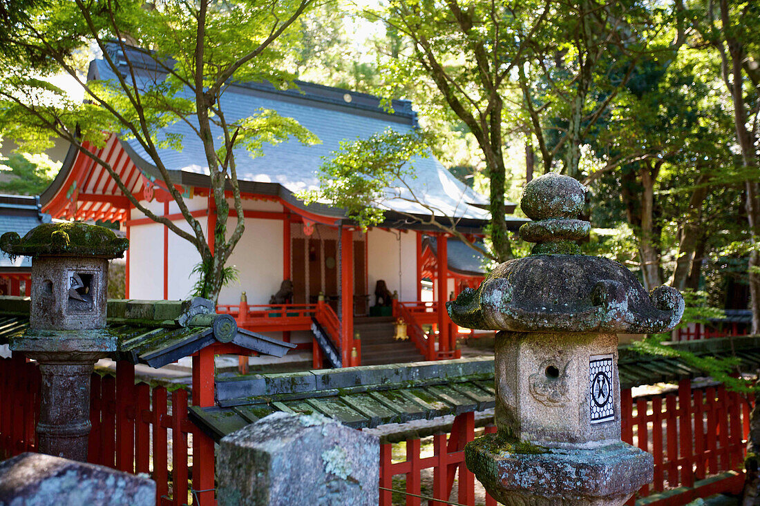 'Buddhist structures in front of a building; Japan'