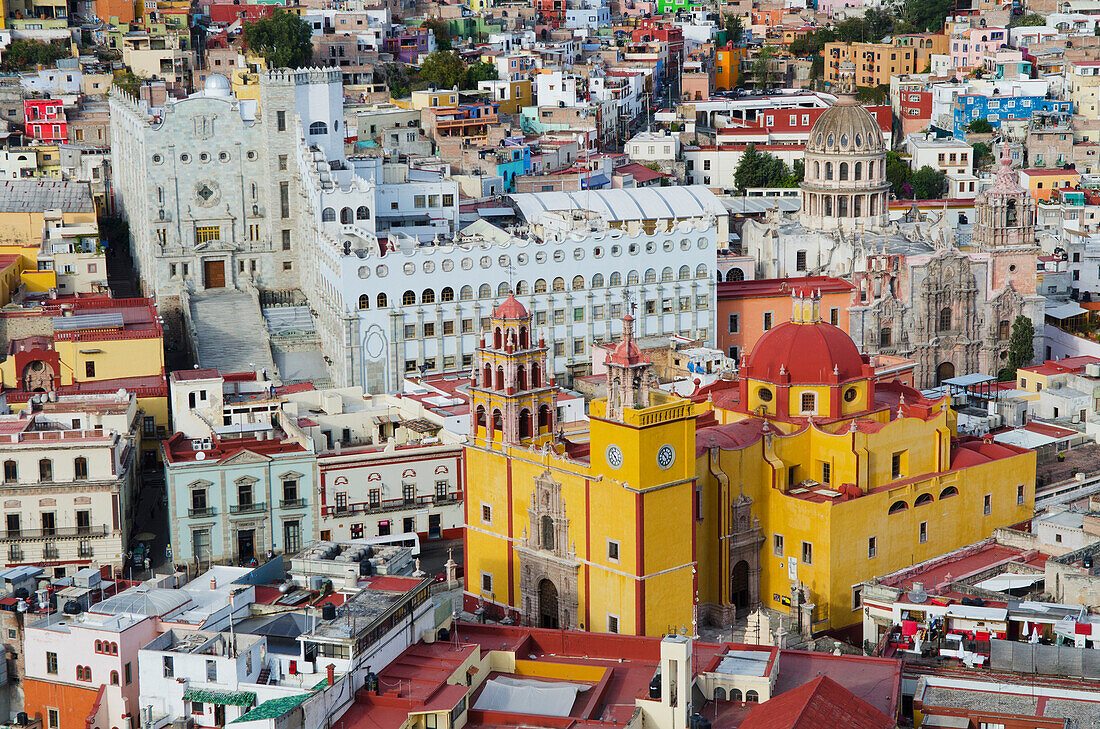 'Aerial view of an old spanish cathedral; Guanajuato, Mexico'