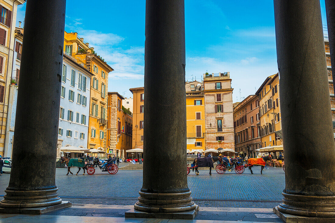 'Horse drawn carriages in Piazza della rotonda in front of Pantheon; Rome, Lazio, Italy'