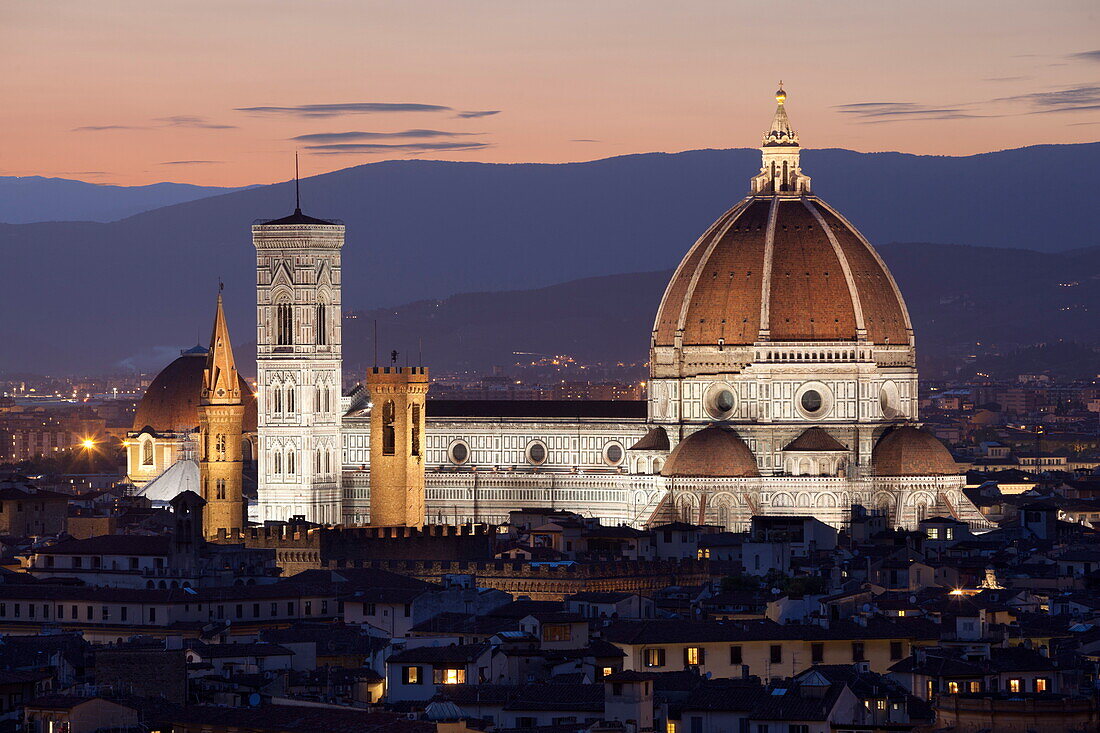 Duomo at night from Piazza Michelangelo, Florence, UNESCO World Heritage Site, Tuscany, Italy, Europe