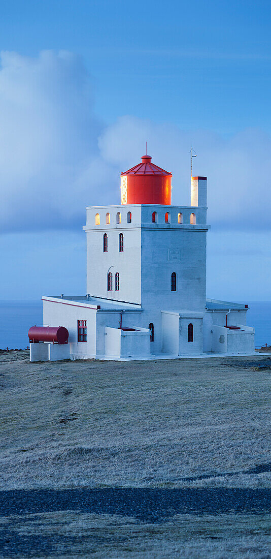 Leuchtturm am Kap Gardar, Vik, Südisland, Island