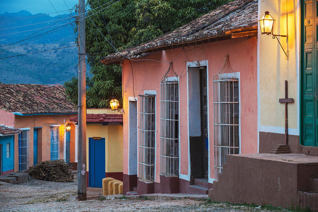 Colourful street in historical center, Trinidad, UNESCO World Heritage Site, Sancti Spiritus Province, Cuba, West Indies, Caribbean, Central America