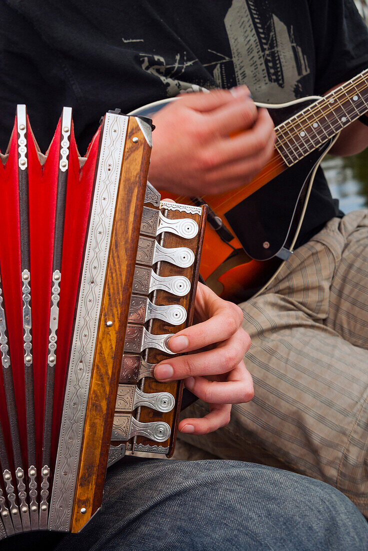 Accordion, ethnic group of musicians, River Emajogi, Tartu, Estonia, Baltic States, Europe