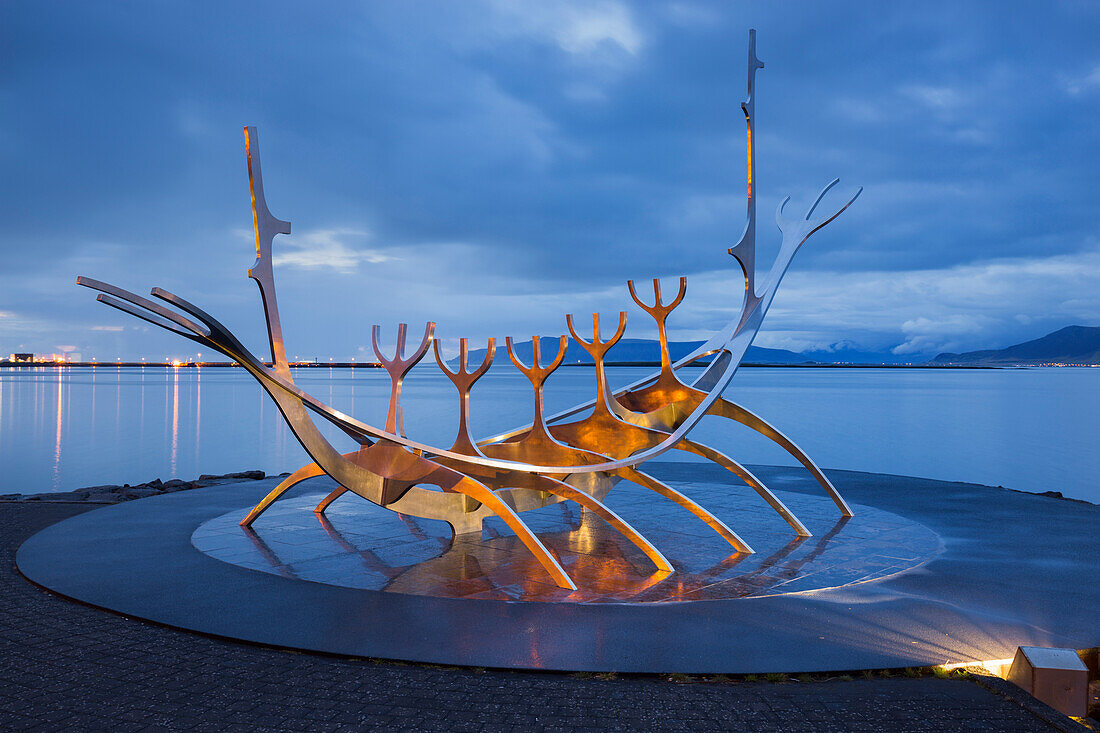 Solfar Wikingerschiff Skulptur, Sun Voyager, Reykjavik, Island