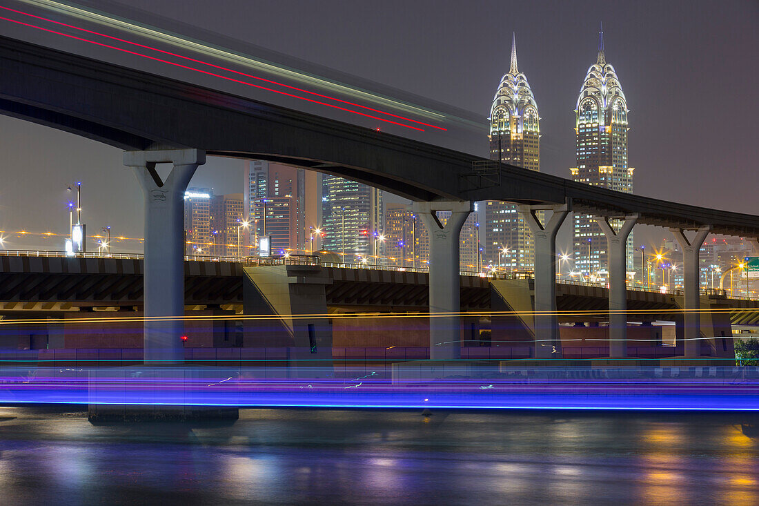 Monorail and the Al Kazim Towers, Dubai, Unites Arab Emirates, UAE