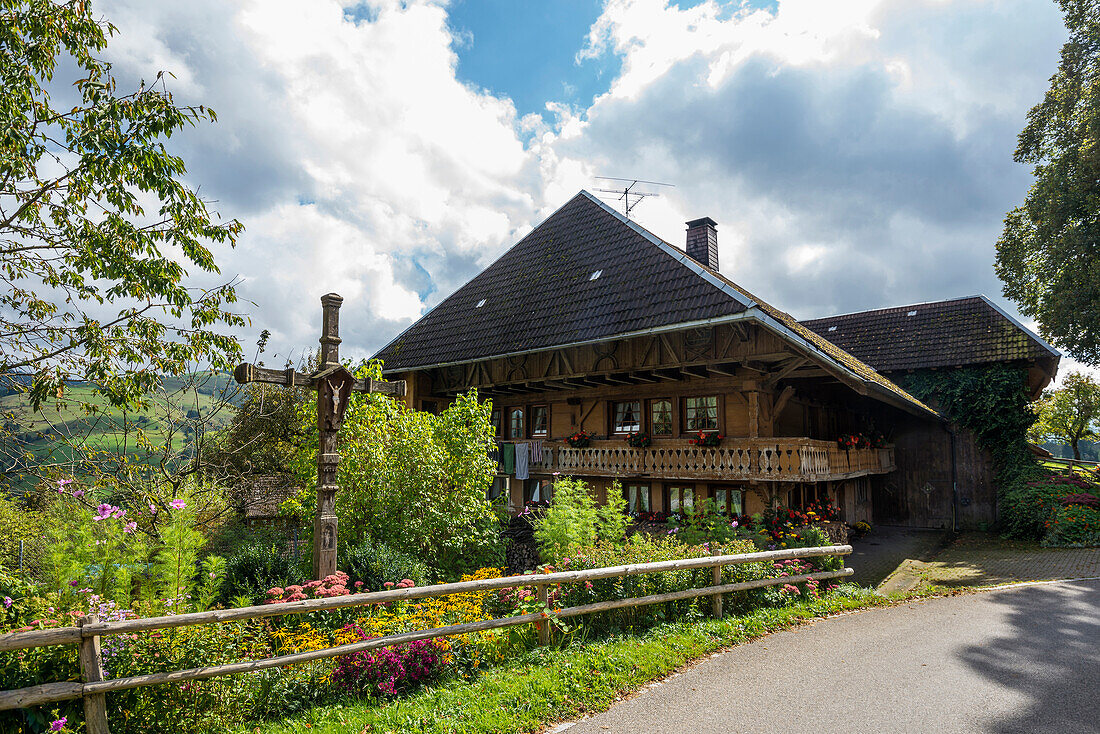 traditional farmhouse, Kleines Wiesental, near Neuenweg, Black Forest, Baden-Wuerttemberg, Germany