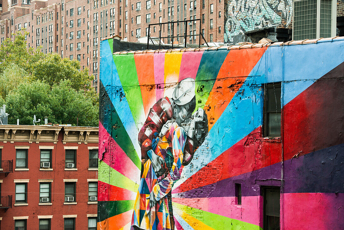 Street art and graffiti walls, Chelsea, Manhattan, New York, USA