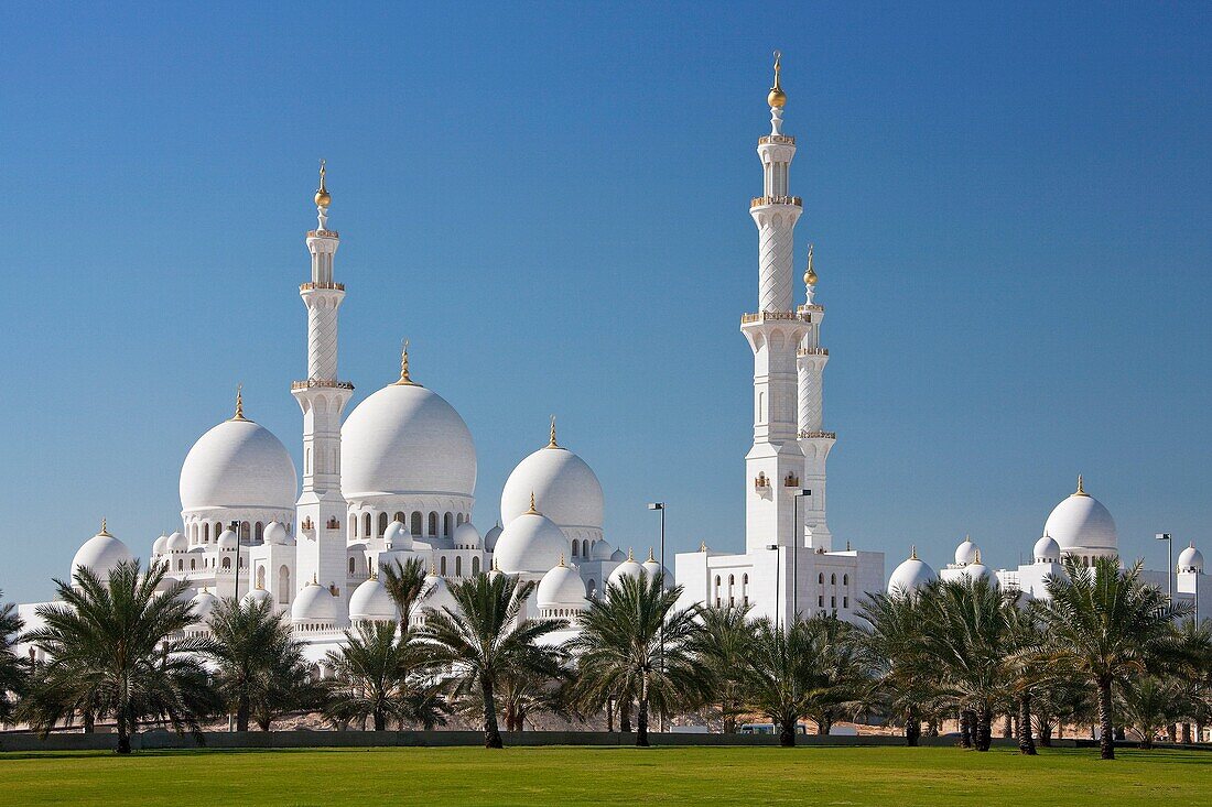 Sheikh Zayed Mosque, Abu Dhabi, UAE (United Arab Emirates)