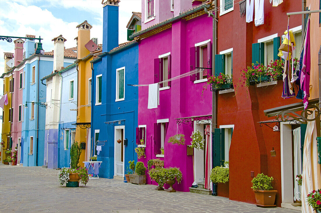 Fishermen's colored facade houses, Burano, Venice, Italy.