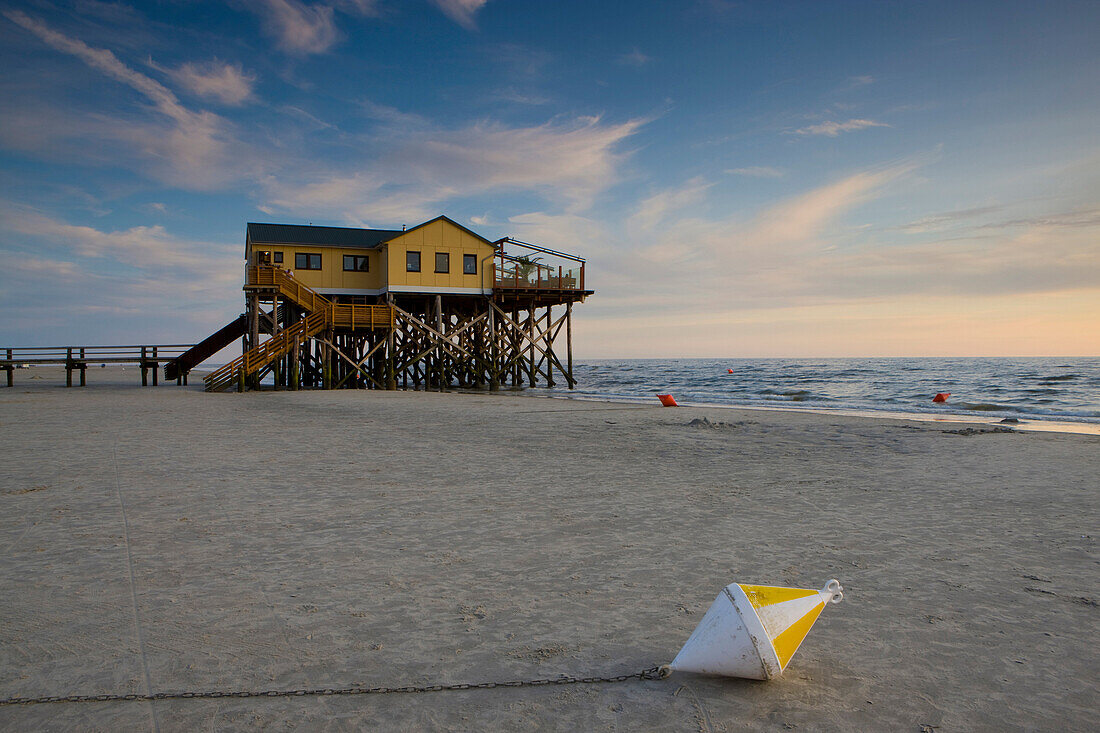 Saint Peter_Ording, Germany, Schleswig _ Holstein, North Sea, coast, sand beach, beach house, restaurant, evening mood, buoys