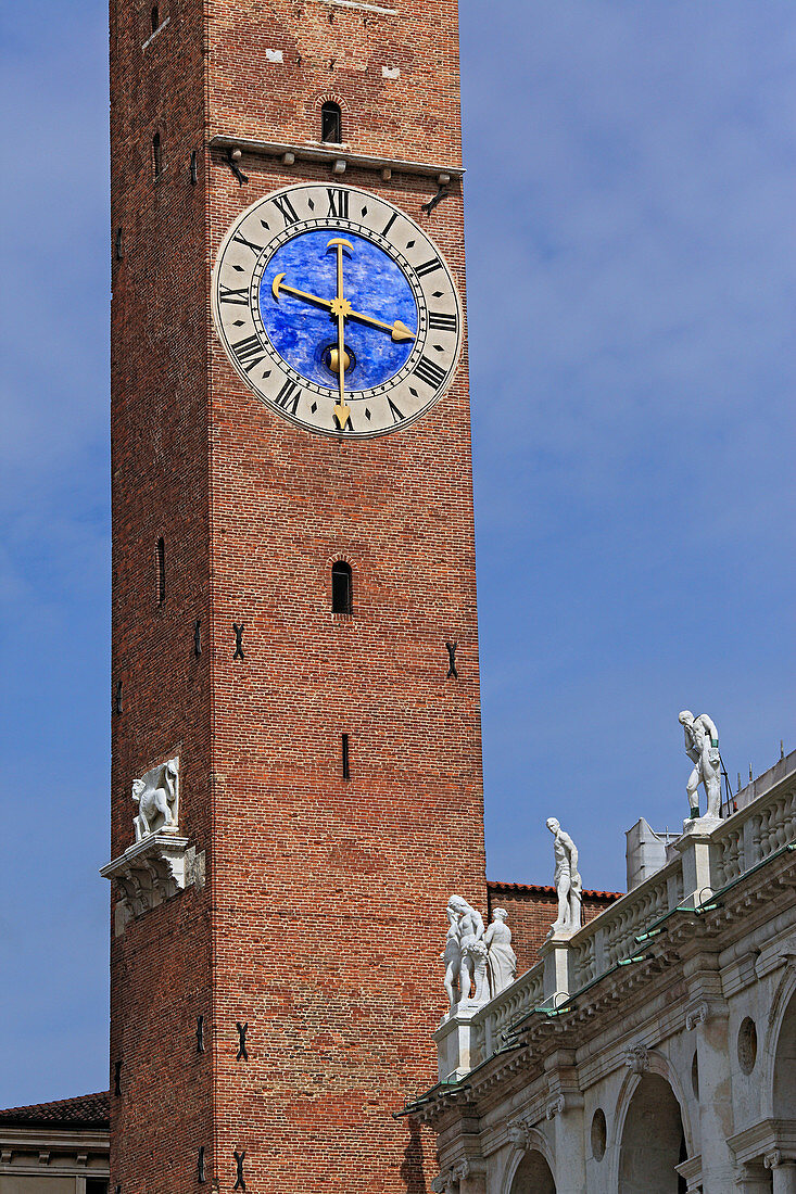 Clocktower, Basilica Palladiana, Piazza dei Signori, Vicenza, Veneto, Italy