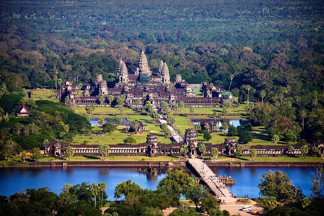 Cambodia, Far East, Asia, Siem Reap, temple, Angkor Wat, tourist, tourism, temple arrangement, water, overview, flight admission, traveling, place of interest, landmark