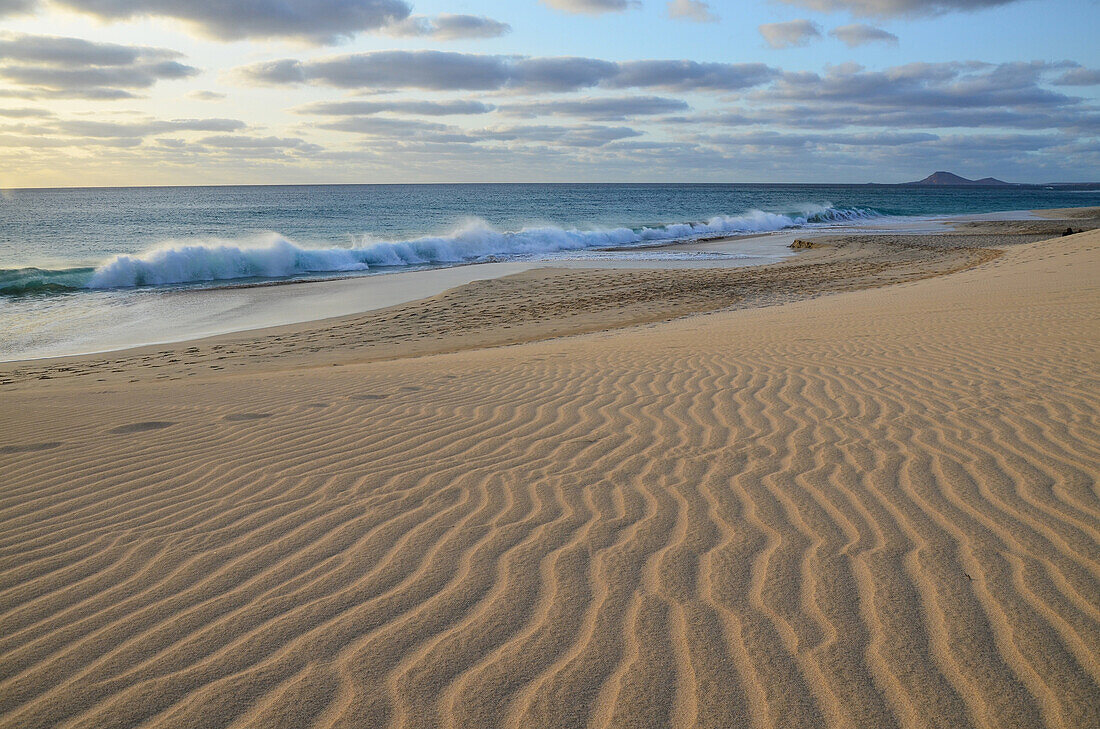 Cape Verde, Cape Verde Islands, sal, ponta preta, sand, dunes, sea, waves, Atlantic, beach, seashore, sand beach, lines, structure