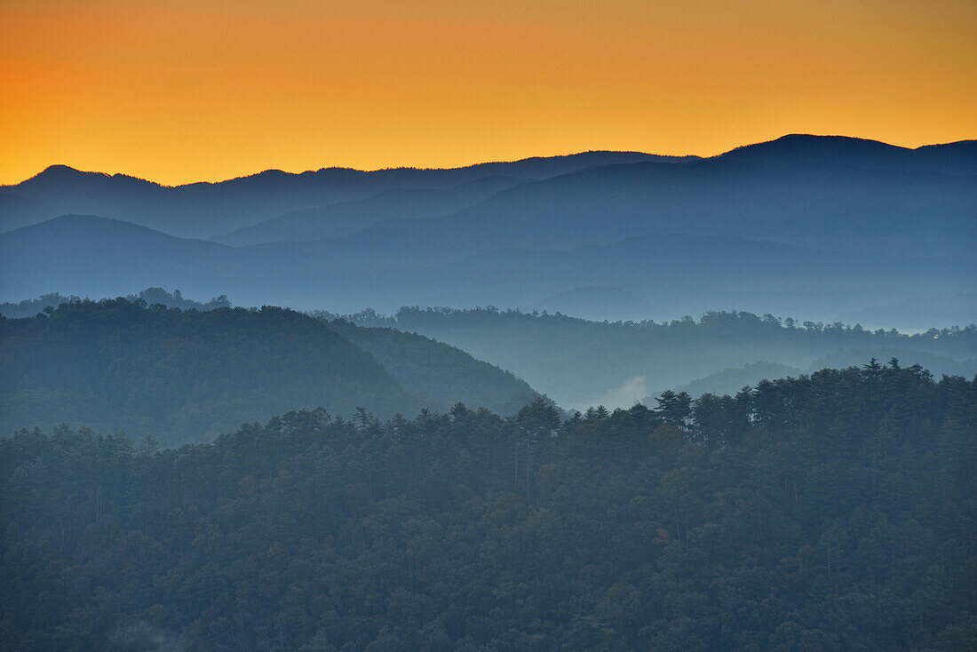 Sunrise over the Smokies foothills from the Foothills Parkway, Townsend, Tennessee, USA.