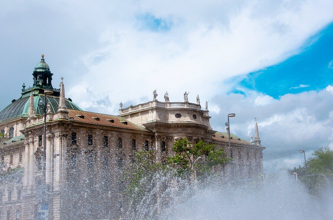 Karlsplatz Stachus fountain with the Palace of Justice, Munich, Germany