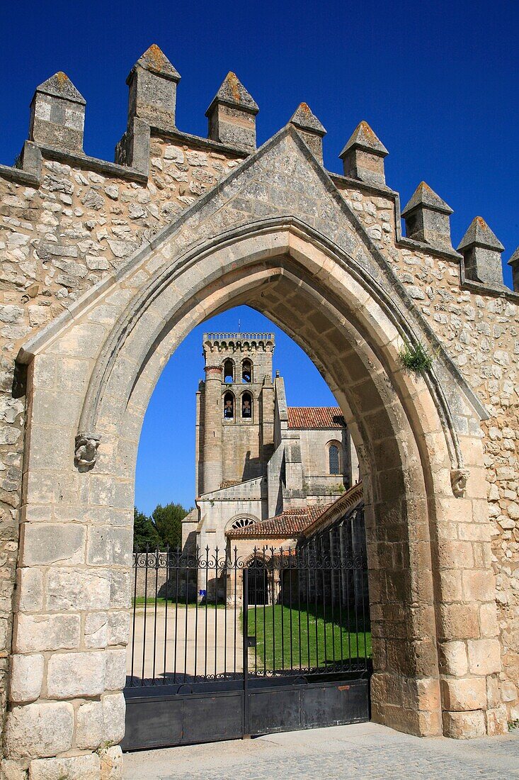 Spain, Castilla Leon, Burgos, Real Monasterio de las Huelgas monastery.