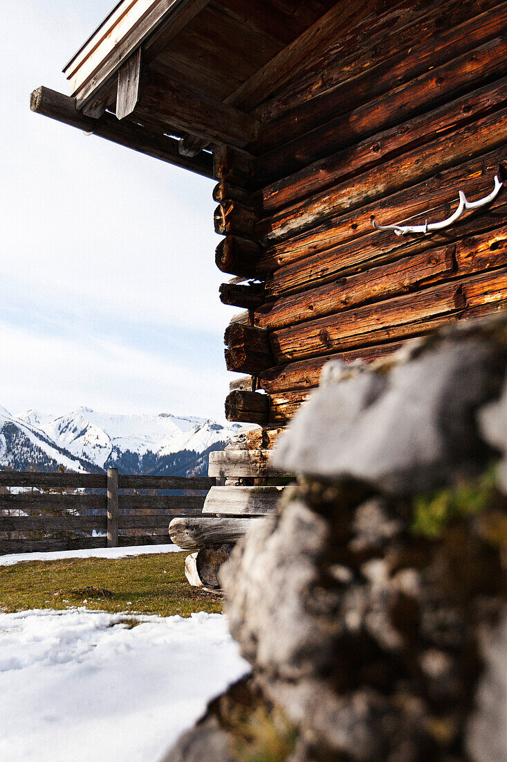 Wooden alpine hut, descent from Unnutz Mountain (2078 m), Rofan Mountains, Tyrol, Austria