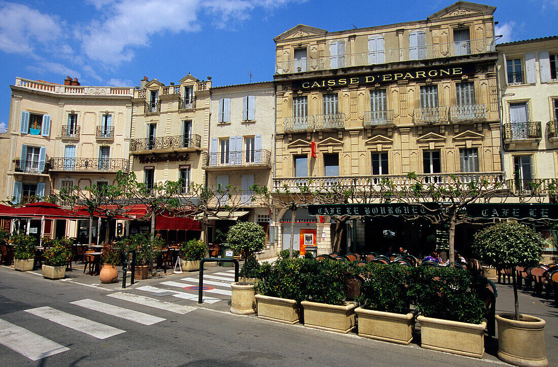 Forcalquier, France, Provence, Alpes_de_Haute_Provence, town, city, houses, homes, restaurant
