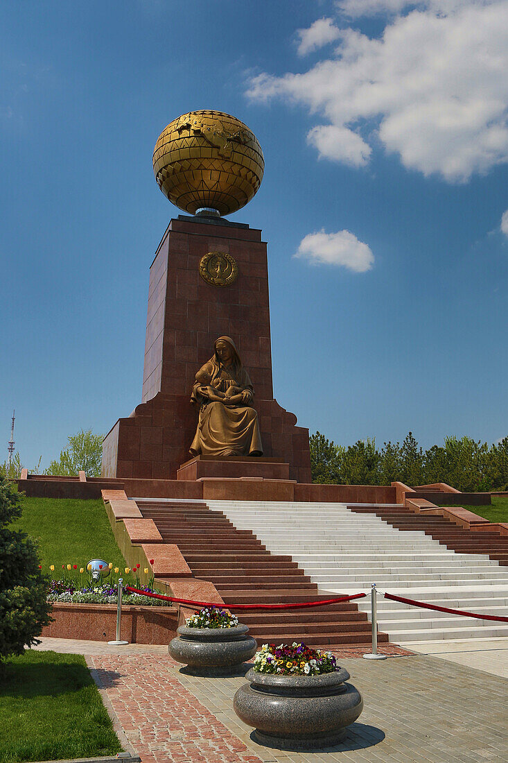 Downtown, Independence Square, Mother, Tashkent, Uzbekistan, Central Asia, Asia, architecture, colourful, happy, monument, park, touristic, travel