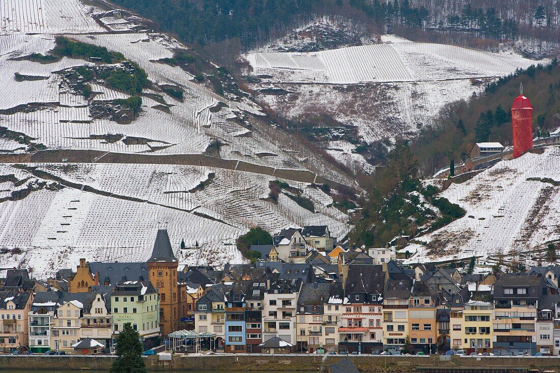 Zell, Mosel, Moselle, Valley, Rhineland-Palatinate, Germany, Winter.