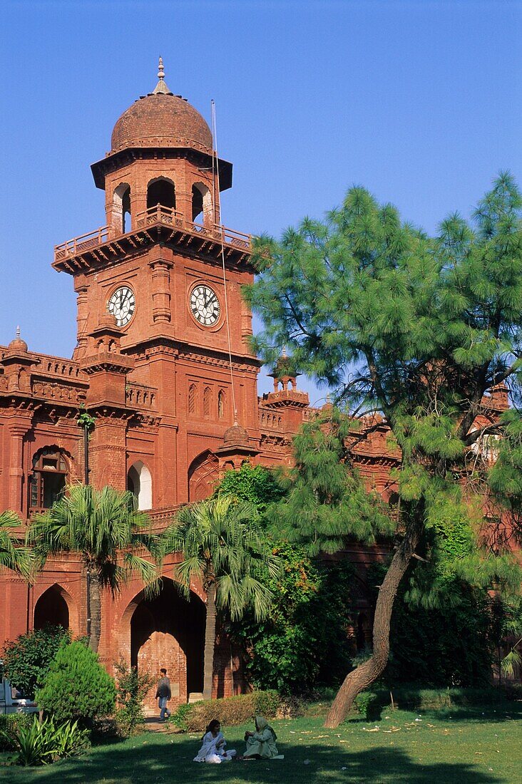 Pakistan, Punjab, Lahore, The Mall, Punjab university