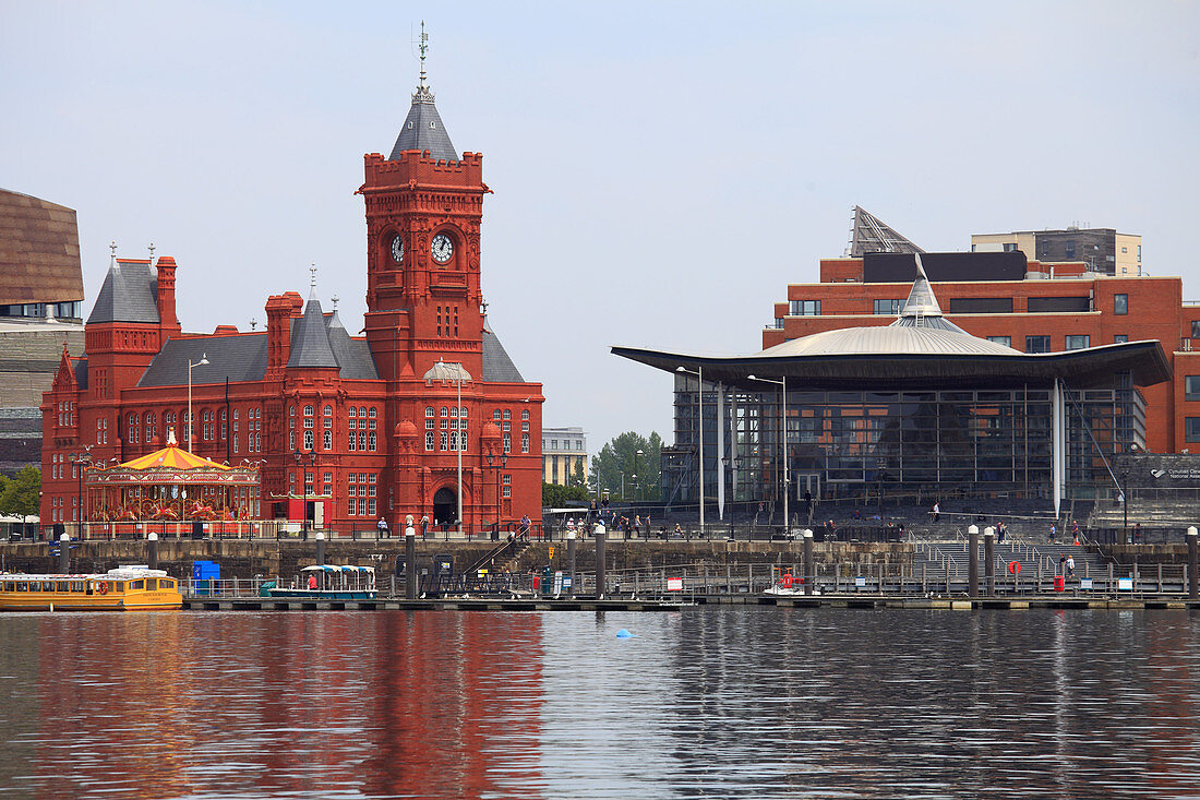 UK, Wales, Cardiff, Bay, Pierhead Building, National Assembly for Wales,.