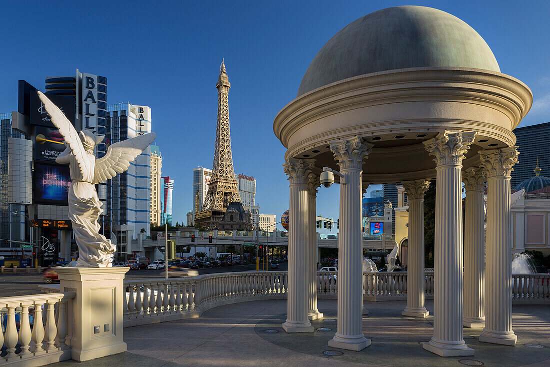 Ceasars Palace Hotel,  Eiffelturm, Tempel, Strip, South Las Vegas Boulevard, Las Vegas, Nevada, USA