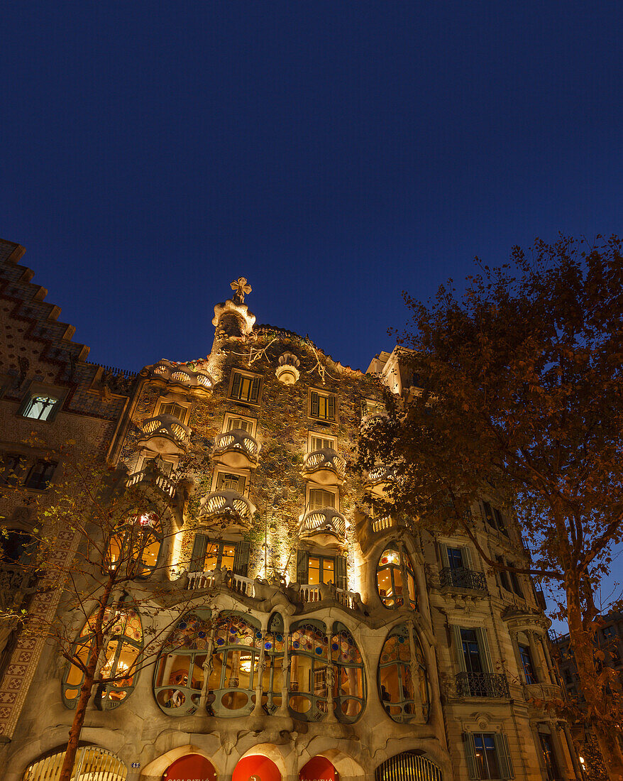 Casa Batllo, Modernisme, modernism, Art Nouveau, architect Antonio Gaudi, UNESCO world heritage, Passeig de Gracia, Eixample, Barcelona, Catalunya, Catalonia, Spain, Europe