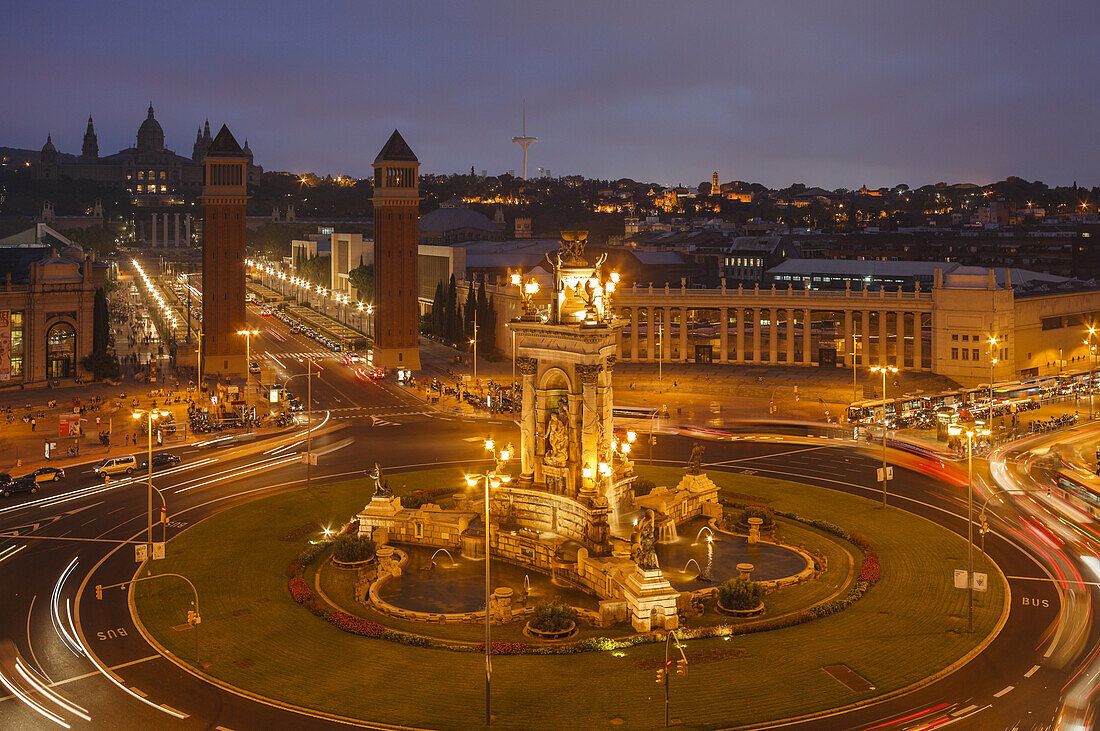 Blick über die Placa d´Espanya, Avinguda Reina Cristina, Palau Nacional, Museu Nacional d´Art de Catalunya, Barcelona, Katalonien, Spanien, Europa