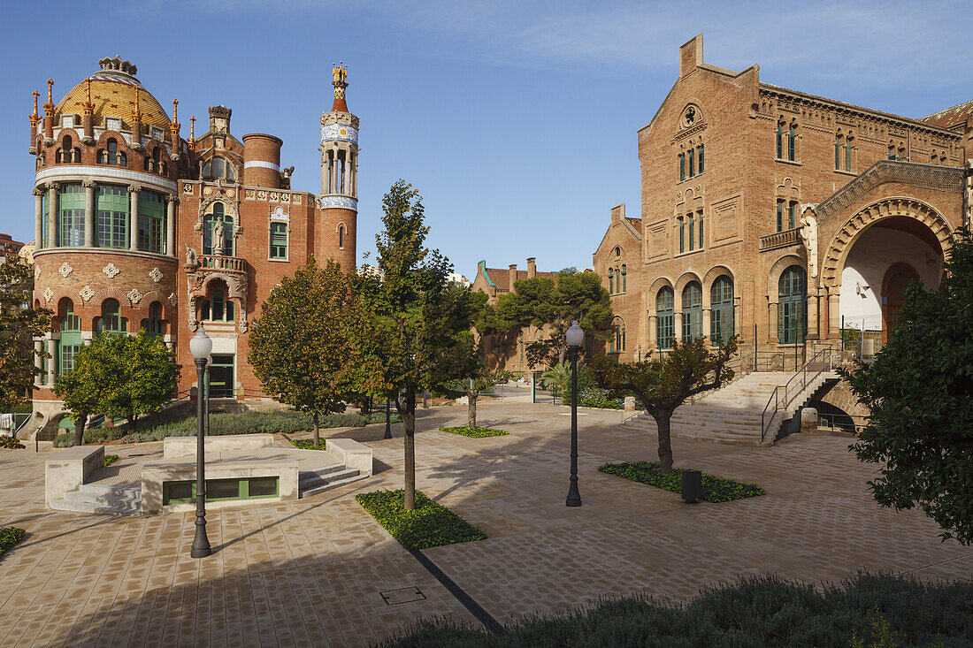 Hospital de la Santa Creu i Sant Pau, former hospital, Modernisme, modernism, Art Nouveau, architect Domenech i Montaner, UNESCO world heritage, Passeig de Gracia, city district Eixample, Barcelona, Spain, Europe