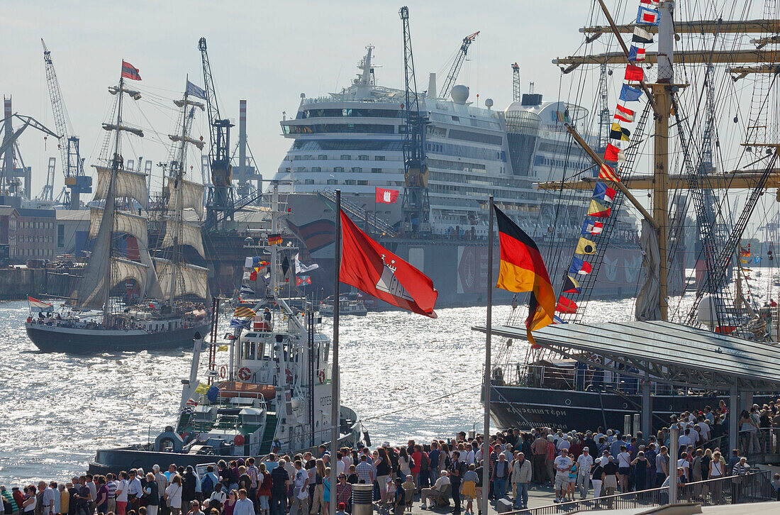 Sailing ships and cruiseship, Hamburg Harbour Festival, port birthday, May, St.Pauli-Landungsbruecken, Hamburg, Germany, Europe