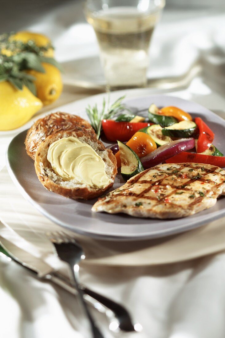 Grilled Chicken with Grilled Veggies and a Buttered Roll