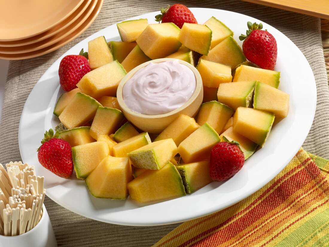 Cantaloupe and Strawberry Platter with Strawberry Dip
