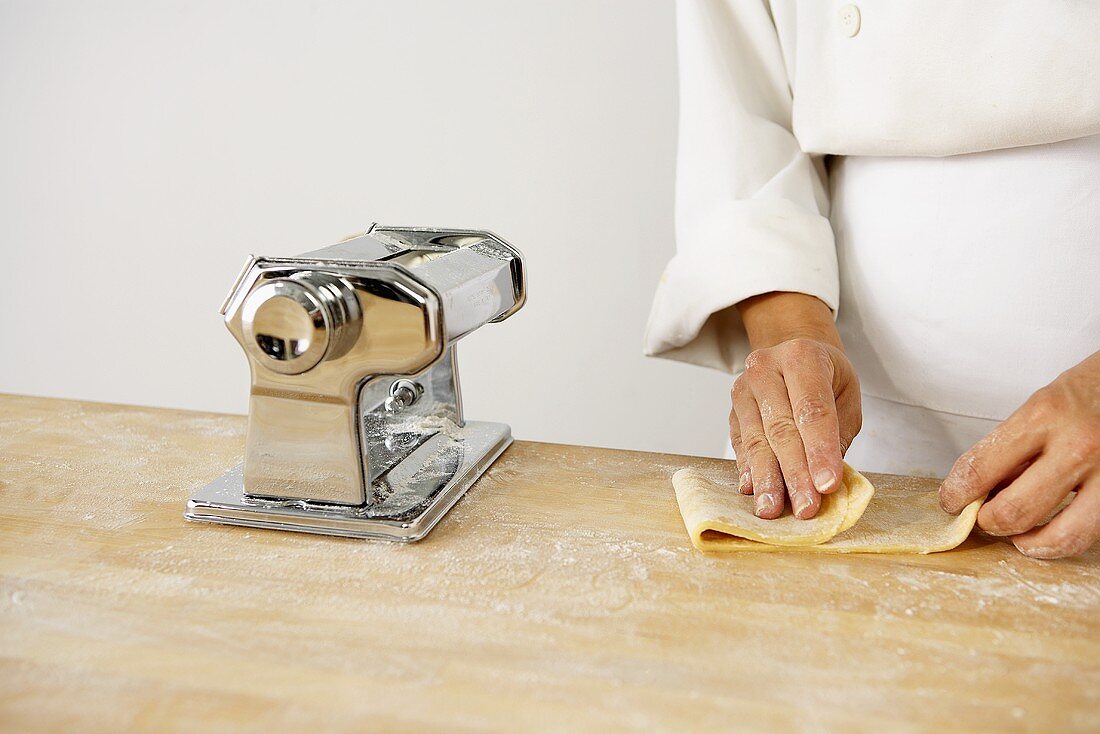 Making Pasta with a Pasta Maker