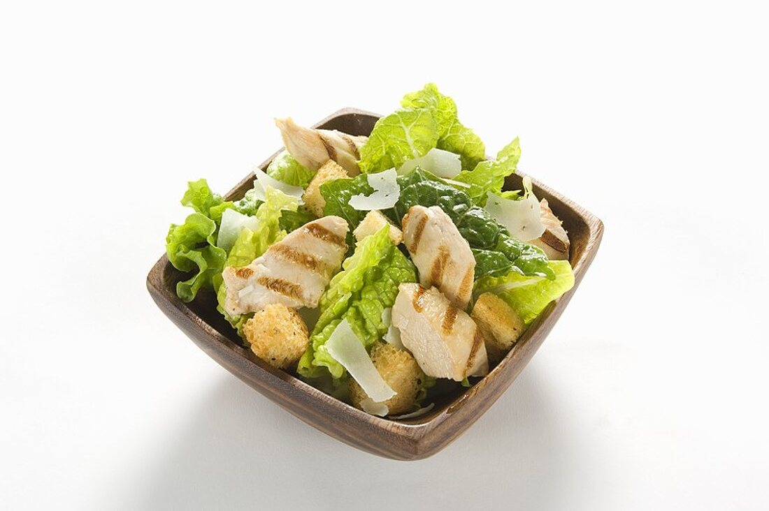 Caesar Salad mit gegrillter Hähnchenbrust