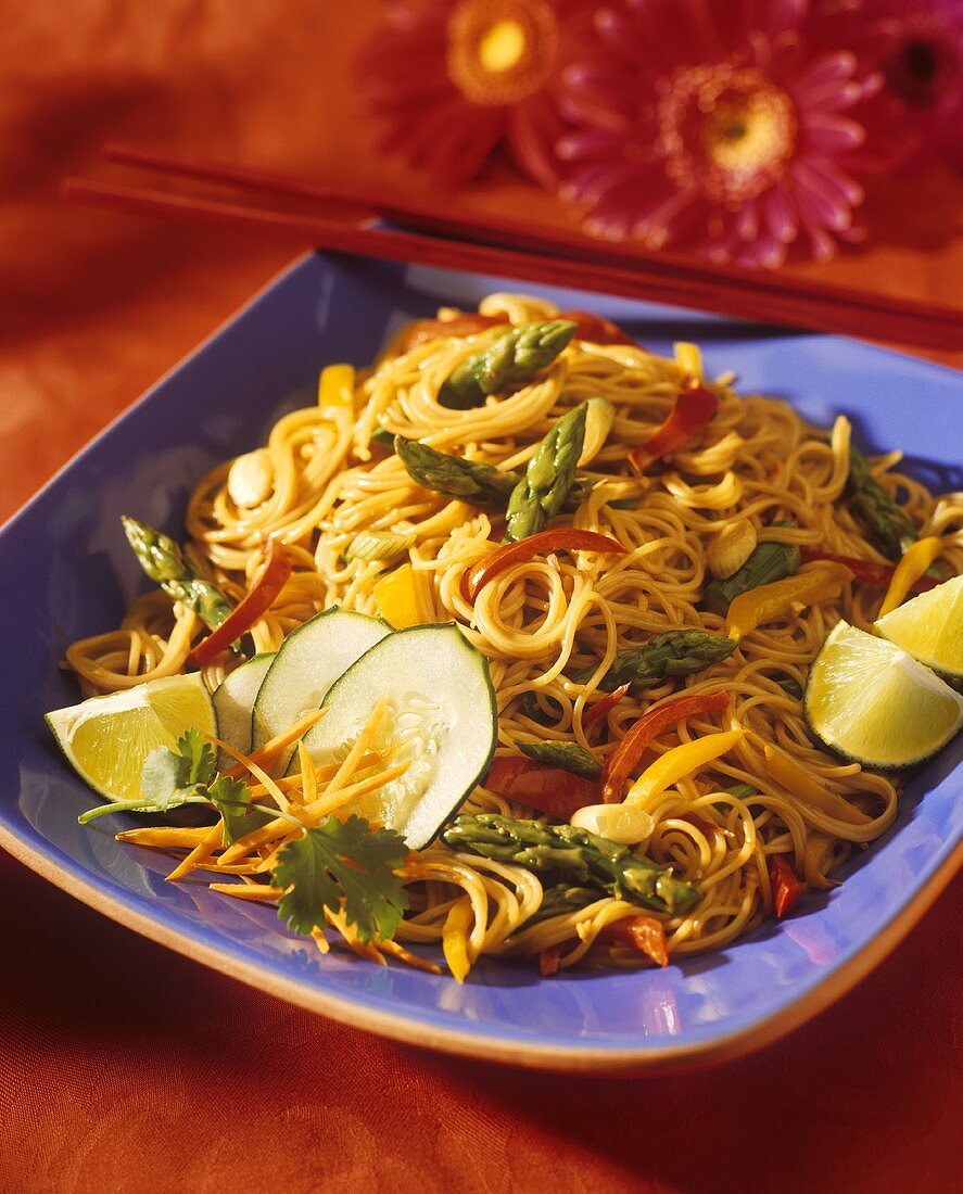 Asian Noodles with Asparagus and Bell Peppers