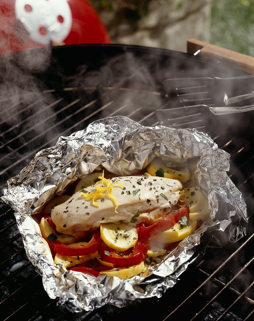 Fish with Squash and Peppers in Foil on the Grill