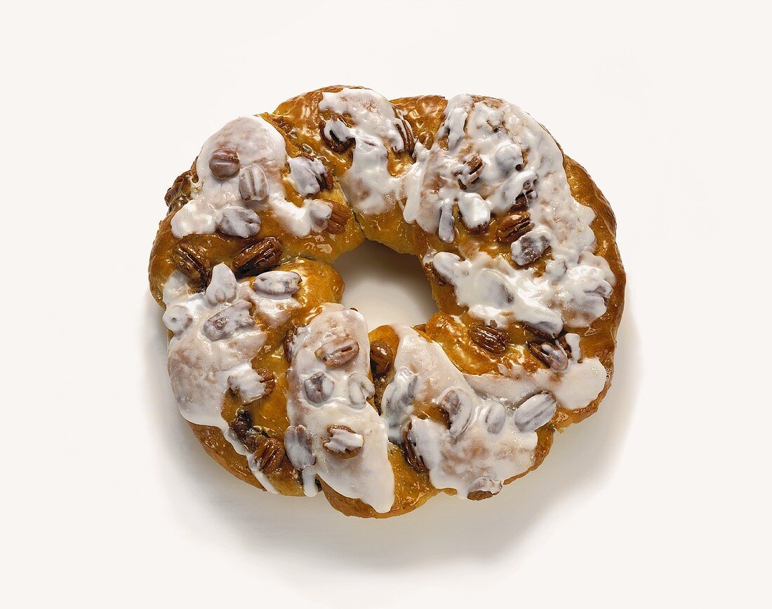 Coffee Cake Ring with Pecans and Icing