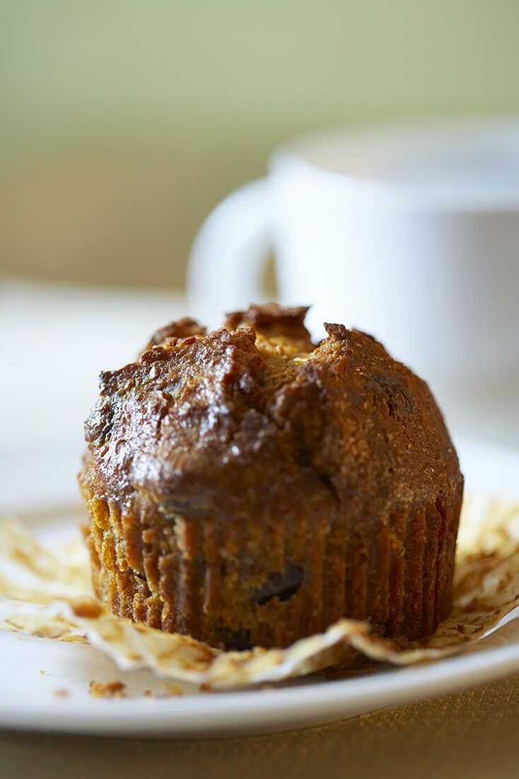 A Bran and Raisin Muffin, Paper Removed