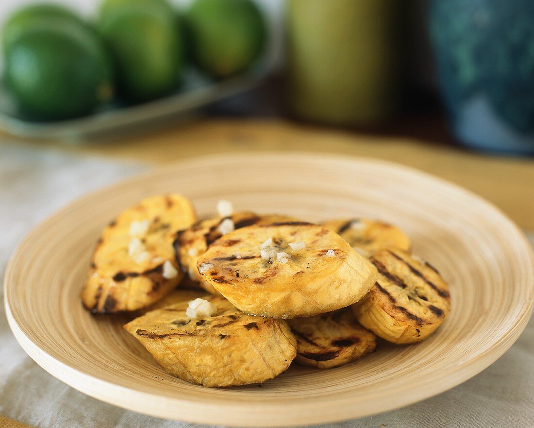 Plantains Grilled with a Garlic Sauce