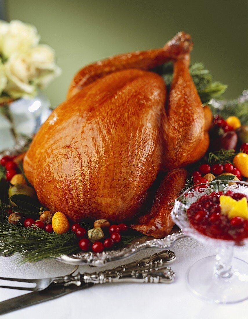 Truthahnbraten mit Cranberrysauce zu Thanksgiving