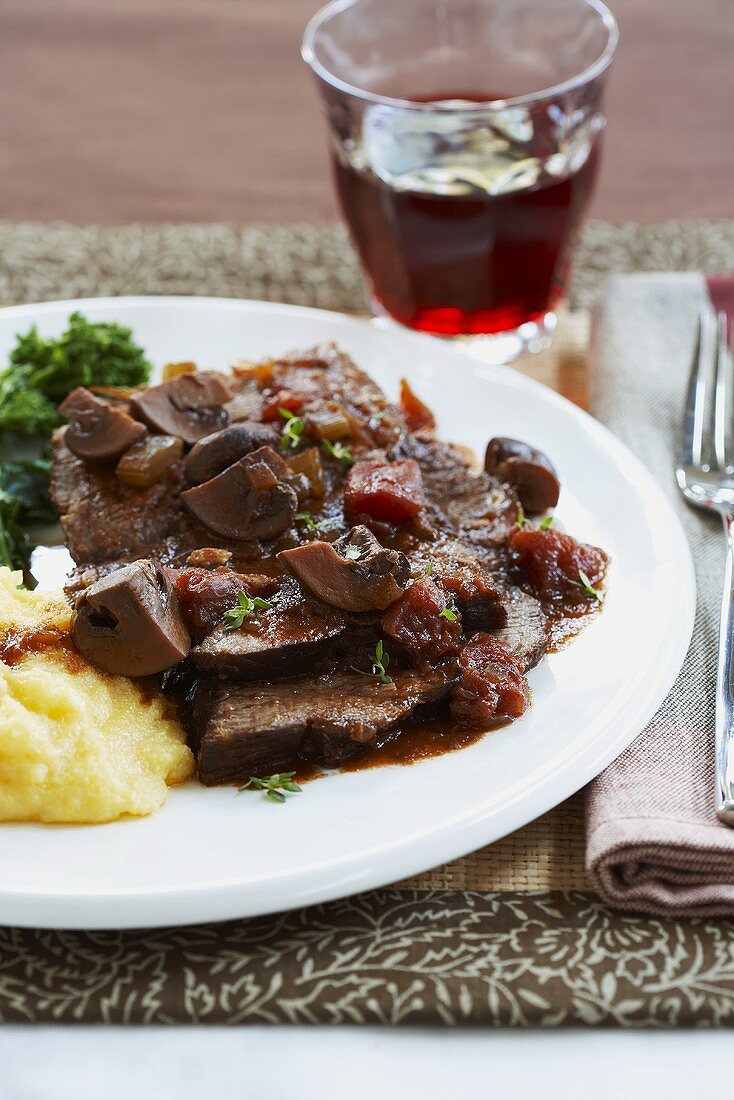 Brasato ai funghi (Braised beef with mushrooms, Italy)