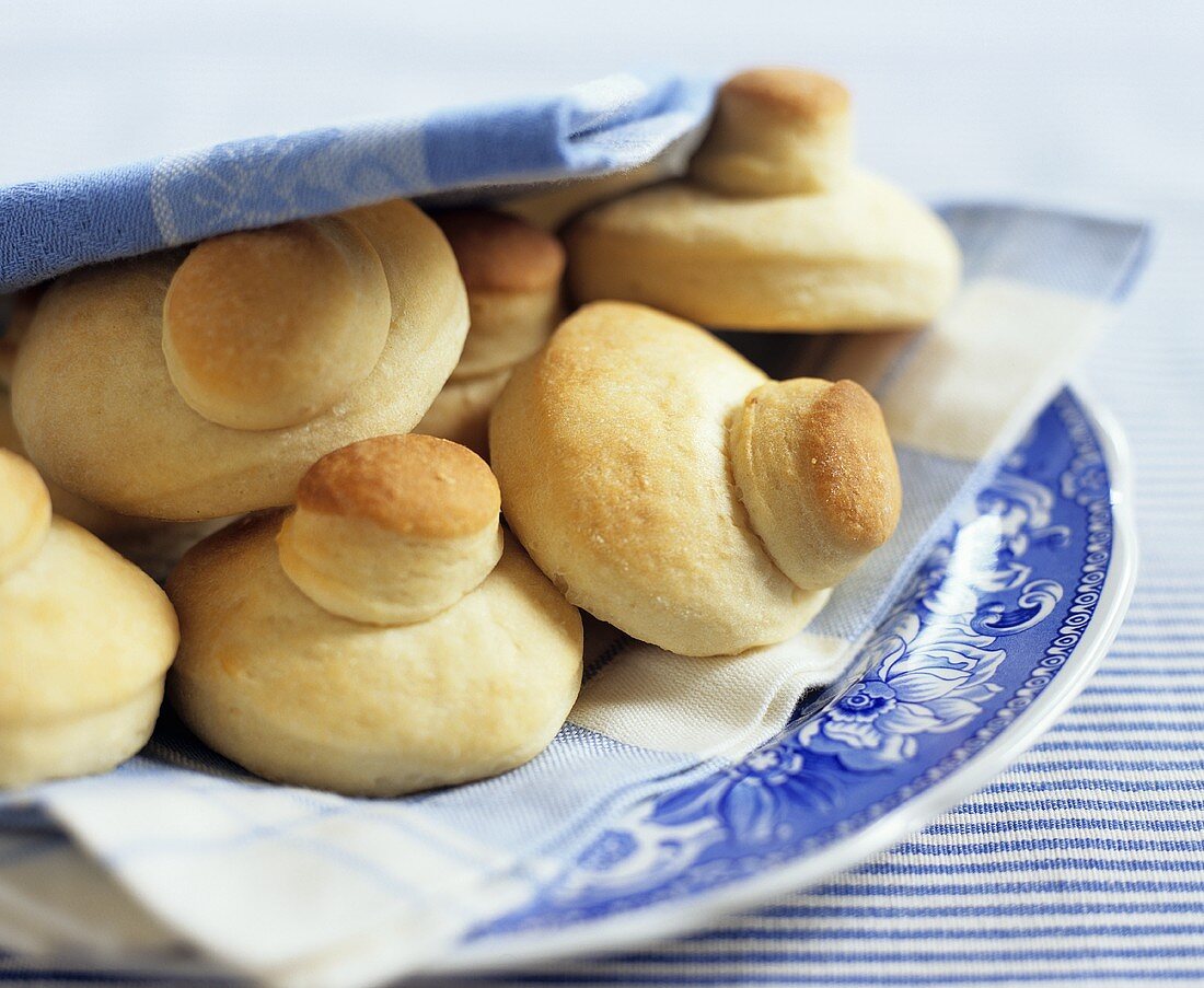 Quaker Bonnet Biscuits