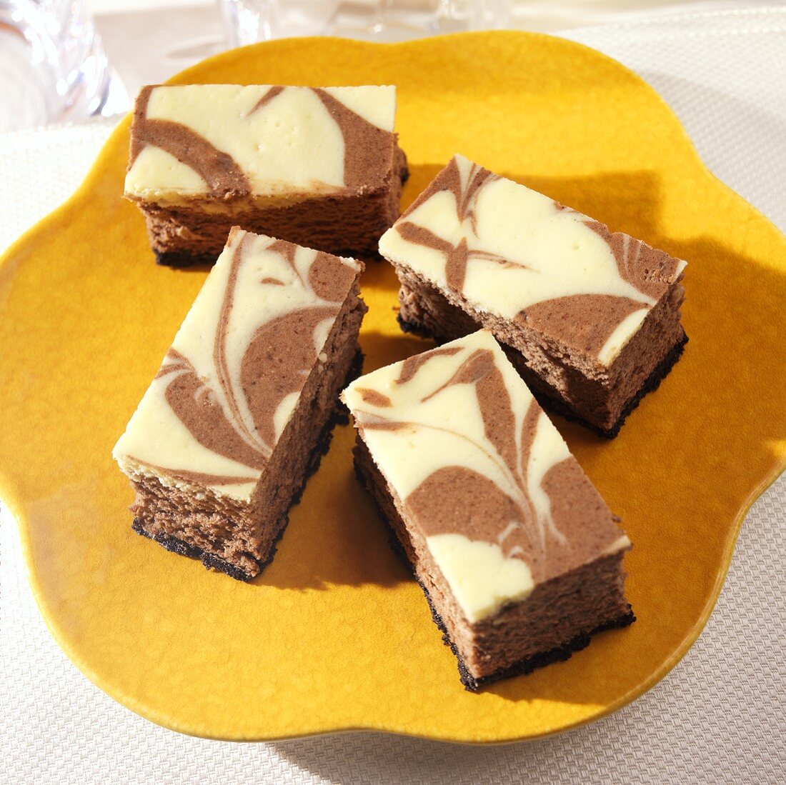 Chocolate Vanilla Swirl Cheesecake Bars 