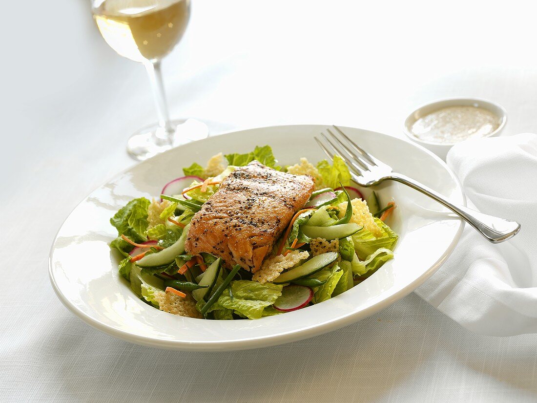 Herbed Salmon Fillet Over Salad with White Wine