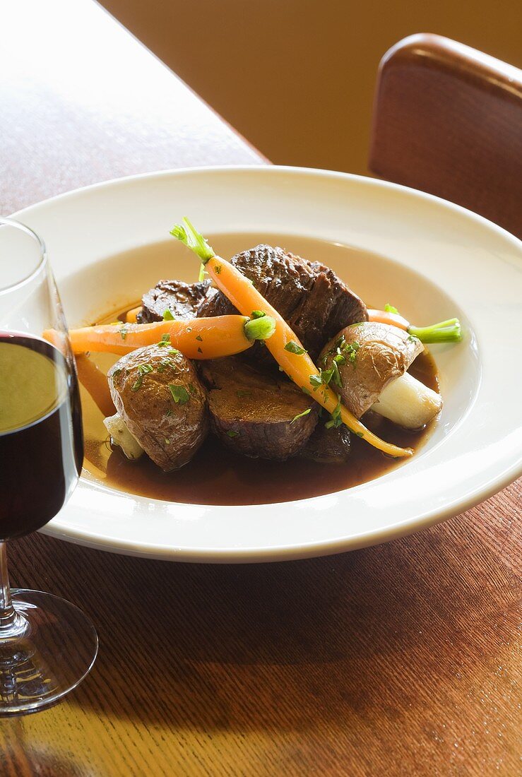 Beef pot Roast with Carrots and Mushrooms; Red Wine