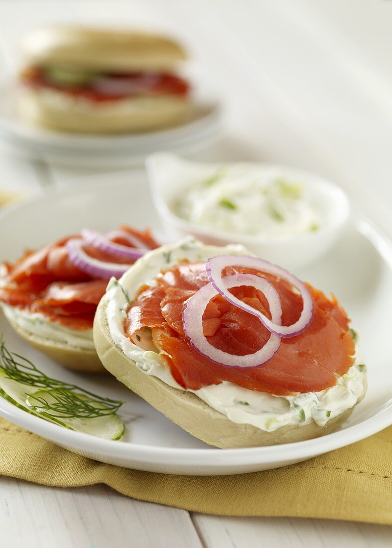 Bagel with Lox, Cream Cheese and Red Onion