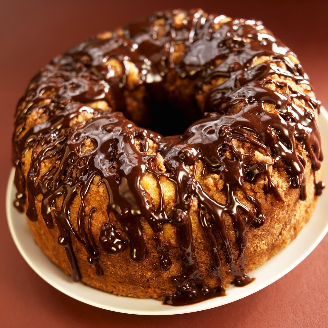 Bundt Cake with Chocolate Sauce