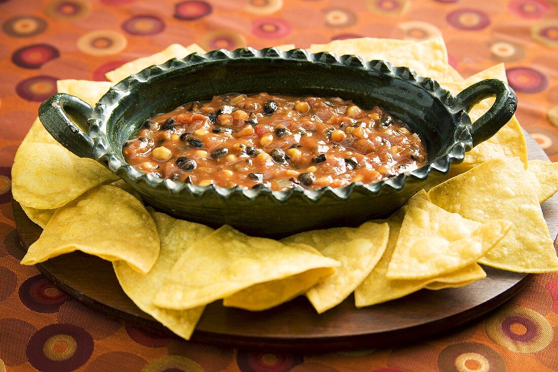 Black Bean and Corn Salsa with Chips