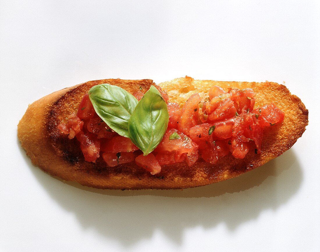 Bruschetta (Geröstetes Brot mit Tomaten), Toskana, Italien